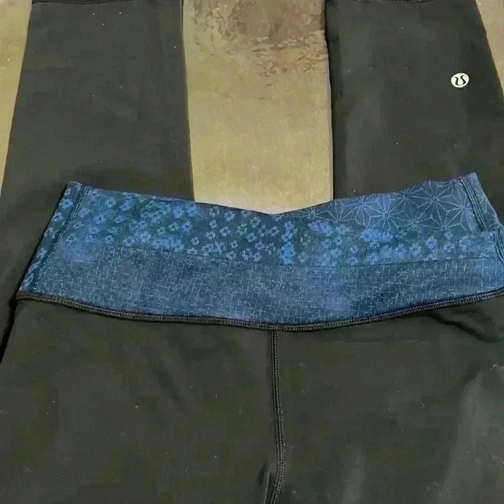 Mid rise Lululemon legging
